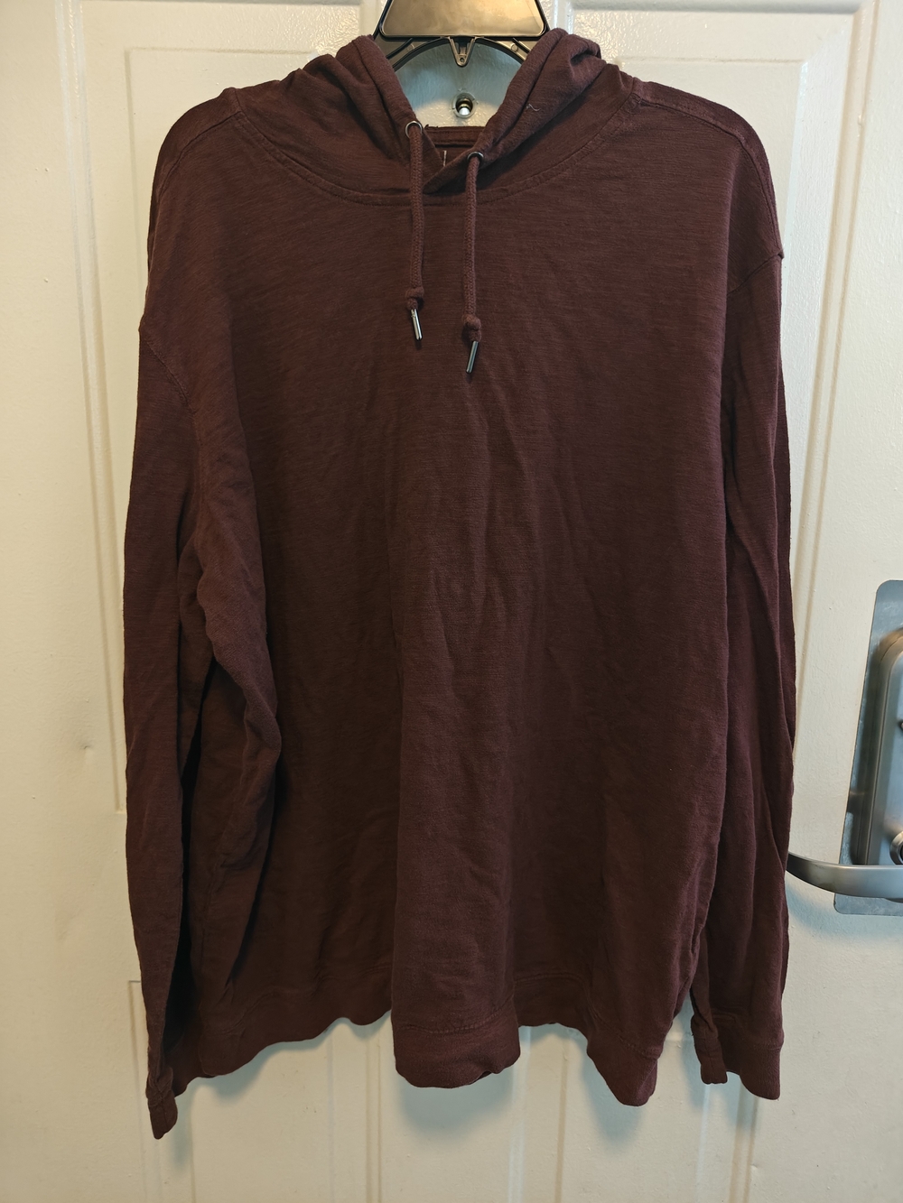 George Men's Burgundy Hooded Long-Sleeve Pullover